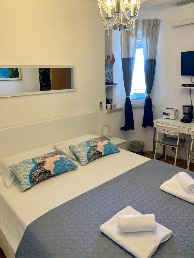 Apartment And Room Sveti Jakov Dubrovnik Exterior foto